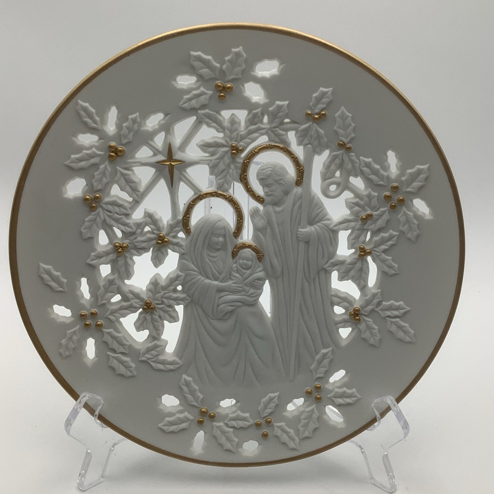 Vintage Lenox Bisque Porcelain Holy Family Christmas Plate